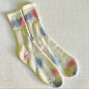 John Elliott  Blue/Red tie-dyed socks. NWOT.